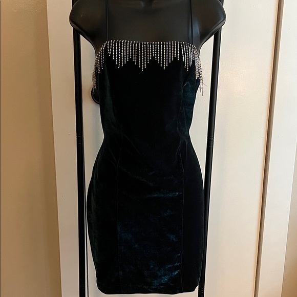 Zara Dresses & Skirts - Zara velvet dress